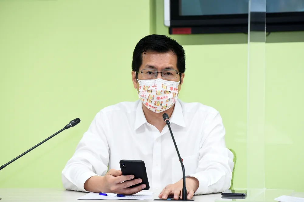 駁藍說「今日阿富汗，明日台灣」　民進黨團：較像當年流亡的國民黨
