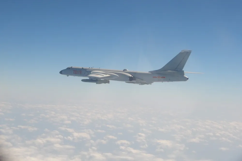 解放軍機今實戰兵演　國防部：11架次侵入我西南海域