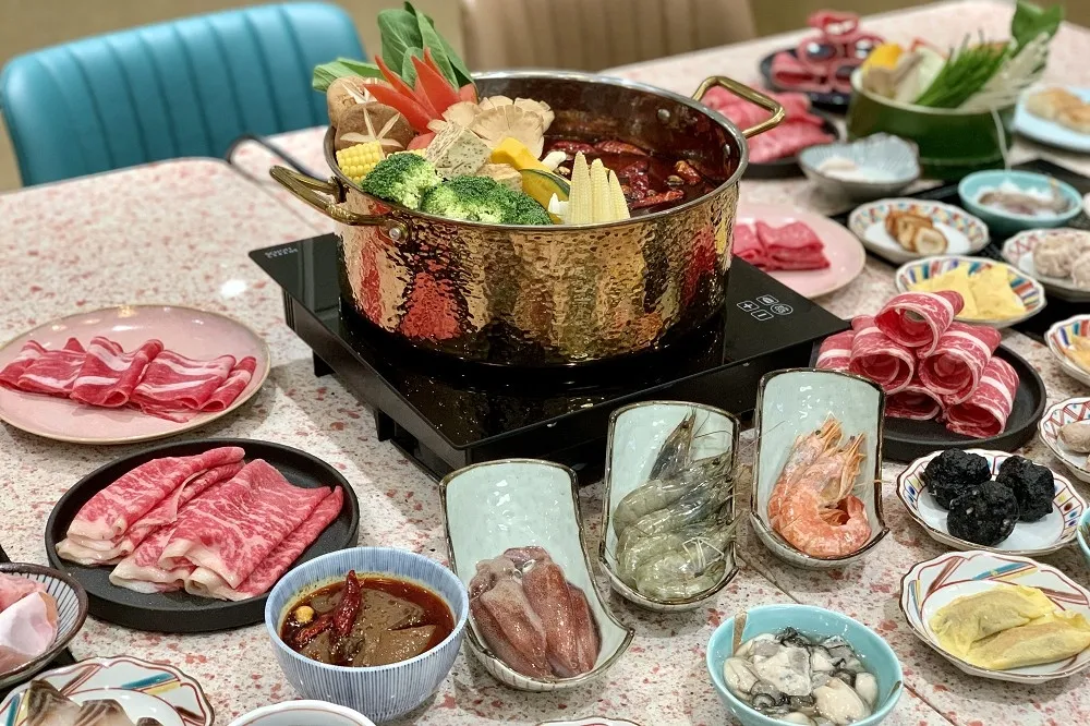 火鍋新開店再＋1！饗賓「小福利 火鍋會所」插旗新北中和環球　上百種食材、料理通通吃到飽
