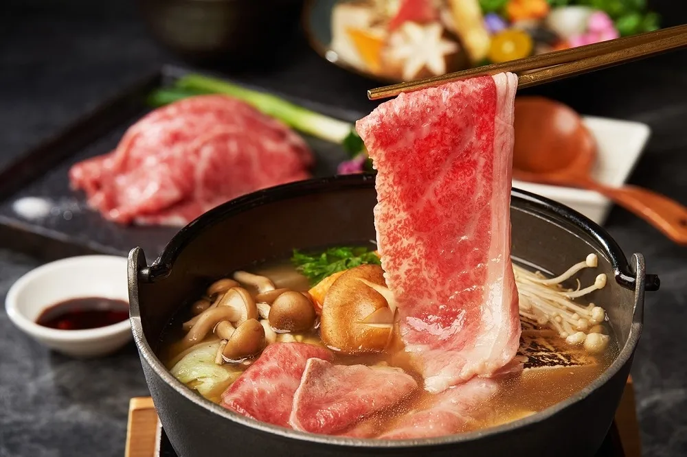 孩童獨自吃鍋「不人性」　陳時中：8/24擬放寬同住家人外食共餐