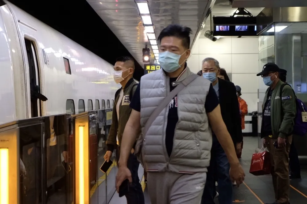 【提前上路】高鐵8/25起每周增開180班次　24日凌晨0點起開放購票