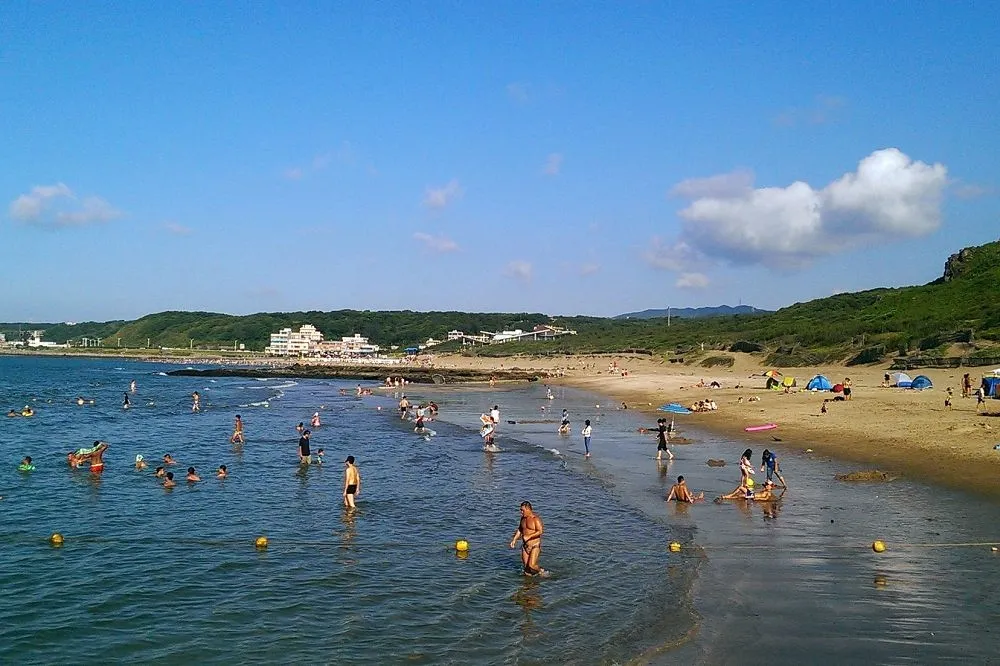 【新北+11足跡】三峽家庭曾赴白沙灣戲水　大遠百櫃姐吃過藏土城壽司店、居酒屋