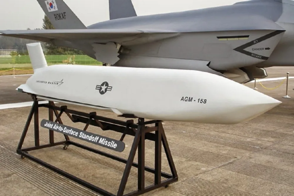 空軍將砸470億元採購F-16戰機AGM-158空對地飛彈　射程達370公里