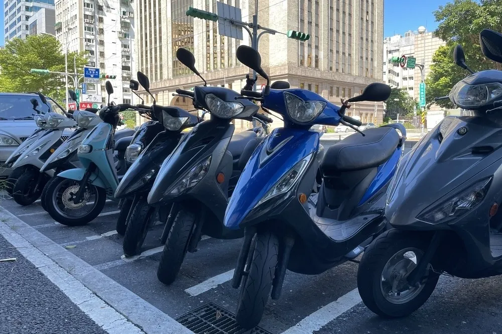 北市捷運周邊1.6萬機車格擴大收費　議員轟：疫情下跟人民搶錢