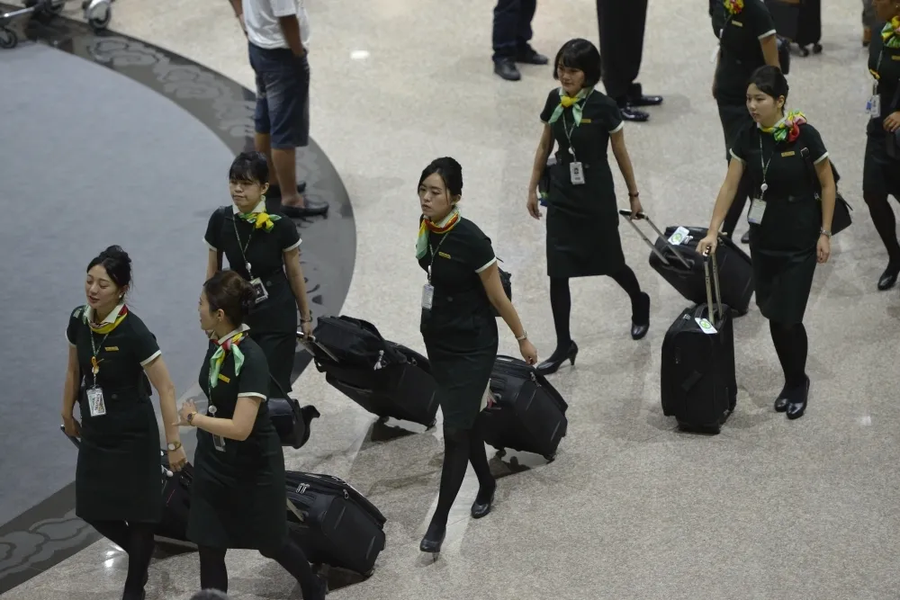 長榮機師遭「突破性感染」　台中2空姐、桃園374接觸者採檢出爐