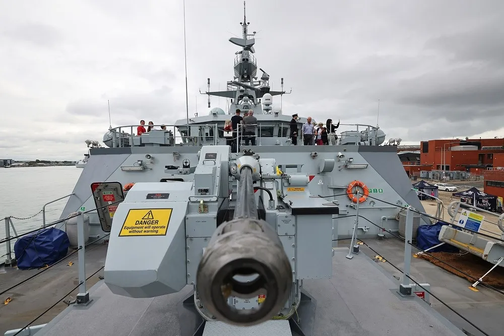 圍堵中國部署　英2巡邏艦常態駐紮印太5年