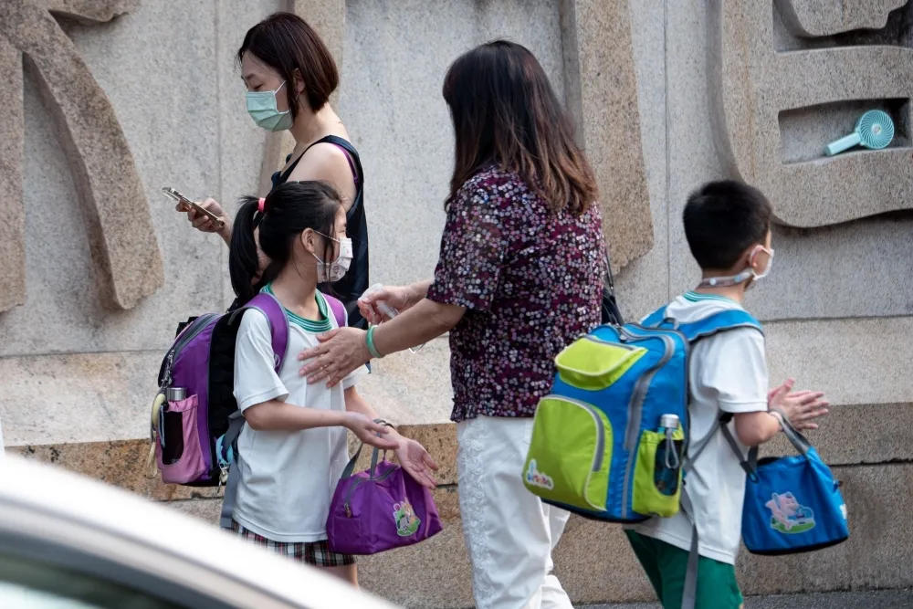 【新北幼園群聚】陽性率高達6成　醫認1幼童染疫等於2人確診