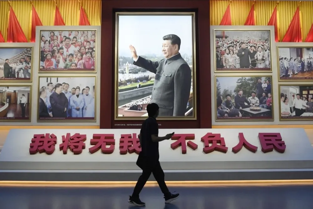 鄧聿文專欄：習近平的歷史決議－我就是你們需要的那個領袖