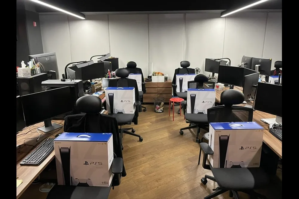 佛心公司！《Project EVE》老闆贈送員工每人一台 PlayStation 5