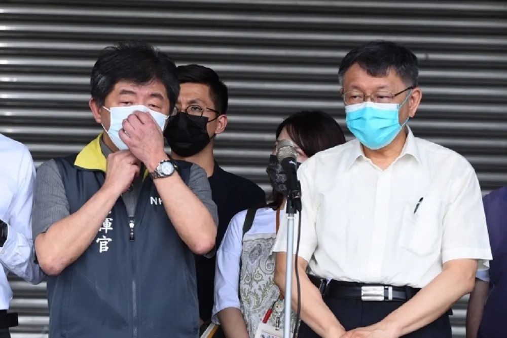 柯文哲再嗆疫苗政策：死800人無關高端「跟你陳時中有關」