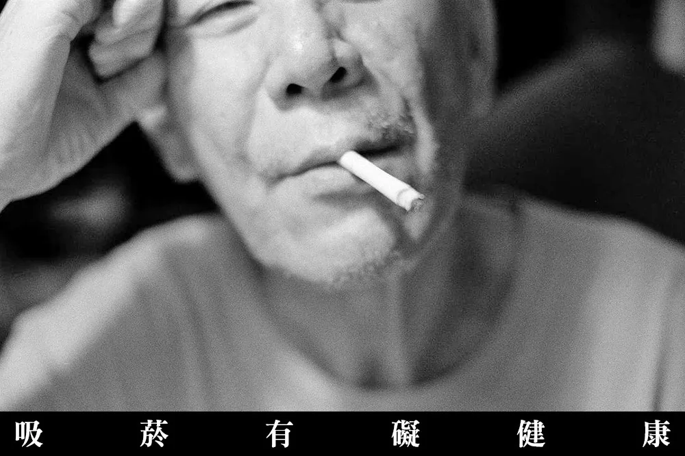 龍劭華女兒悲痛發文送別父親　「最後一次幫你拍照一樣很帥喔，你這個愛漂亮的臭傢伙」
