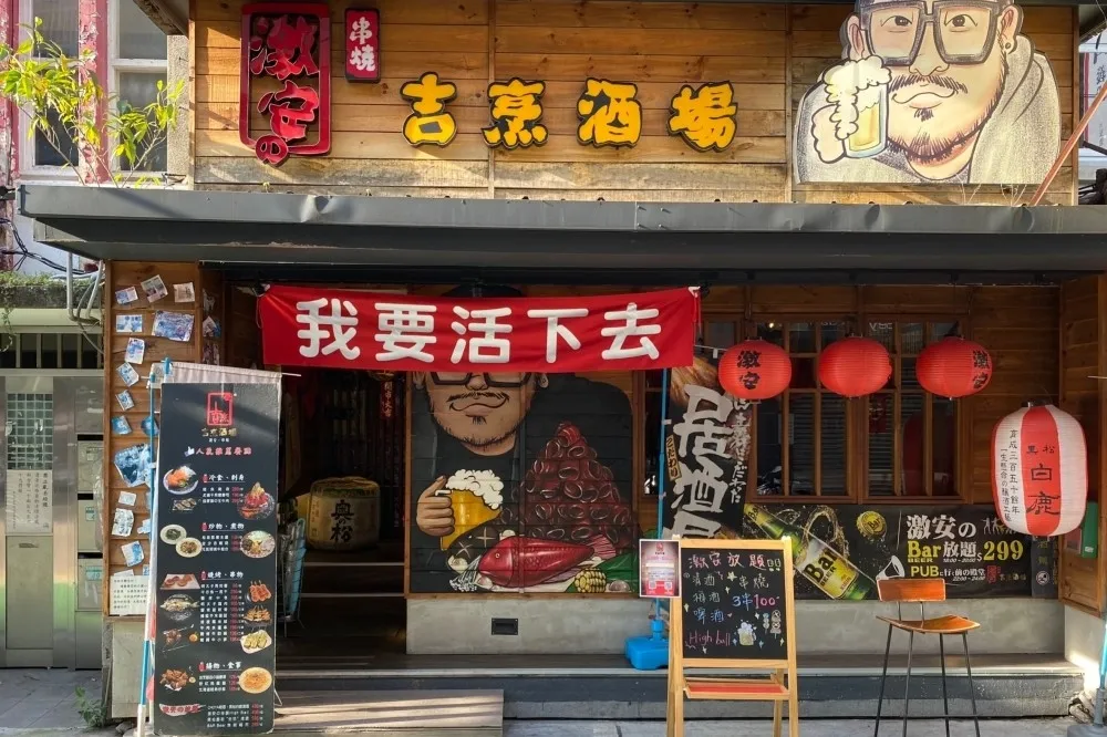 【9/17完整疫報】今增2本土「1就醫1陪病確診」　6境外自印尼、立陶宛等國移入