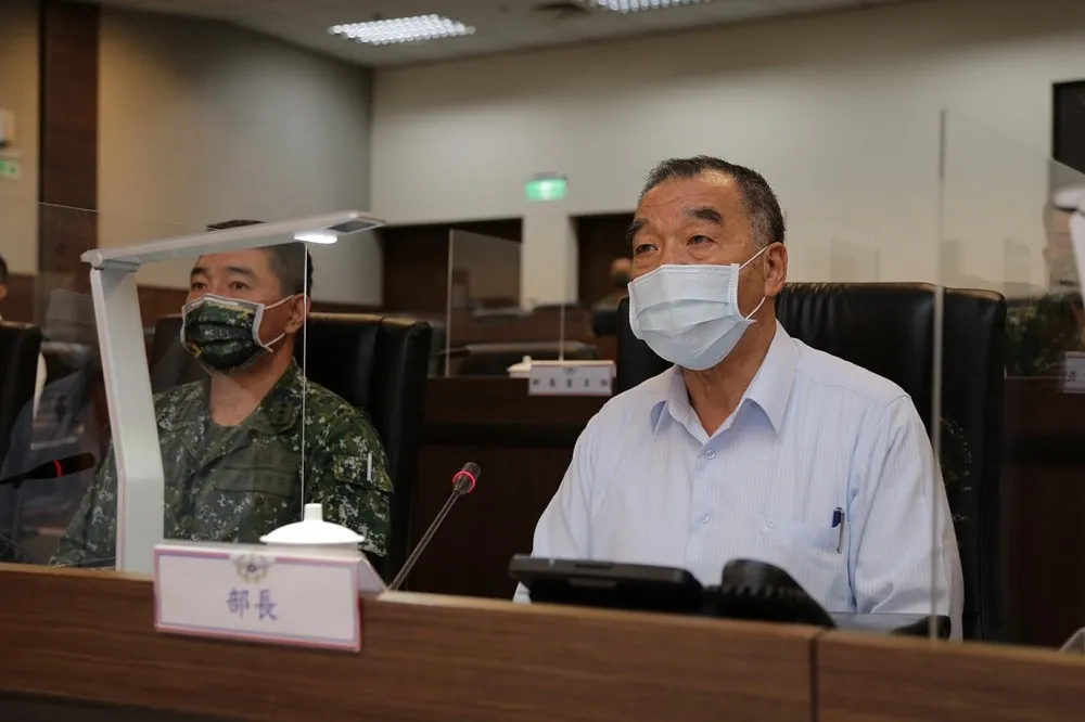 【漢光37成功】邱國正代總統慰勉官兵參演表現　暖祝「中秋節愉快」