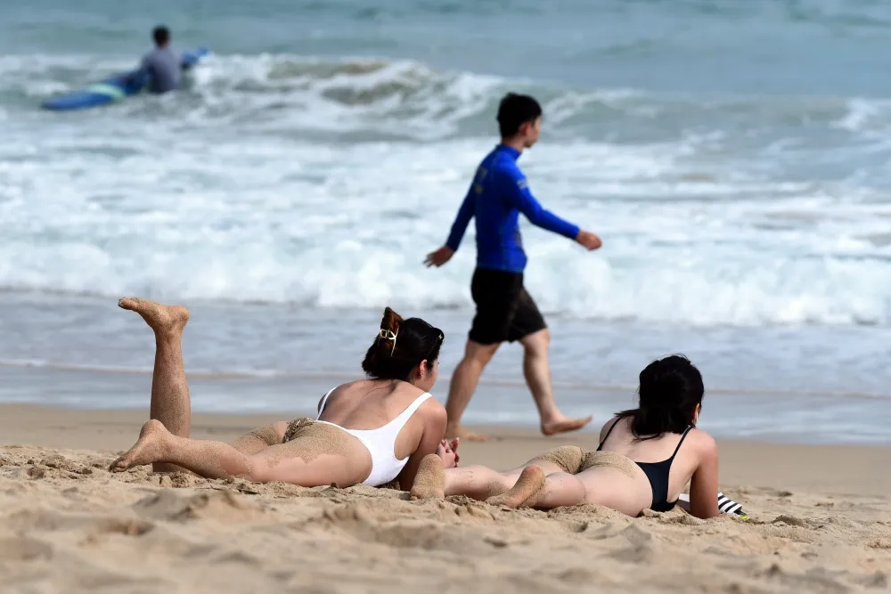 秋意姍姍來遲「夏天還不走」　首波東北季風最快9月底才報到
