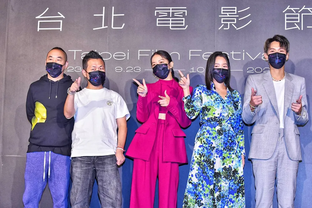 【繼《那些年》再合作】 九把刀虧柯震東走過地獄　卻還是不會背九九乘法表的「大笨蛋」