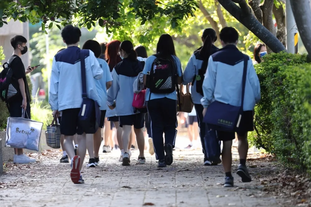 代誌大條！高中職學習歷程檔案消失近萬學生受害　教育部緊急道歉