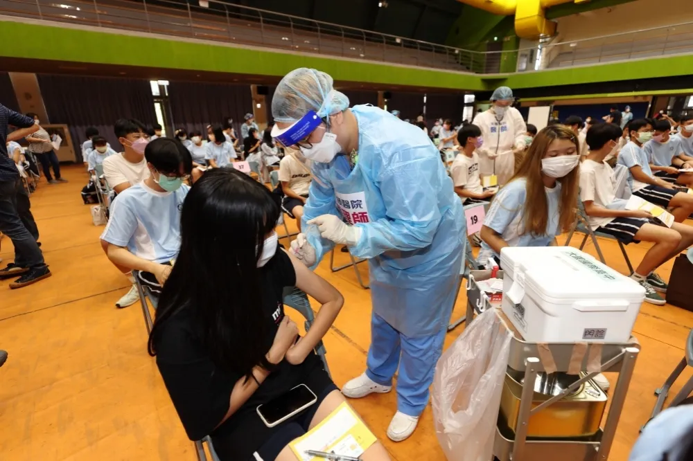 【7染疫0死亡】北市50多歲男工作需求自費採檢確診　6例境外來自美、日等國