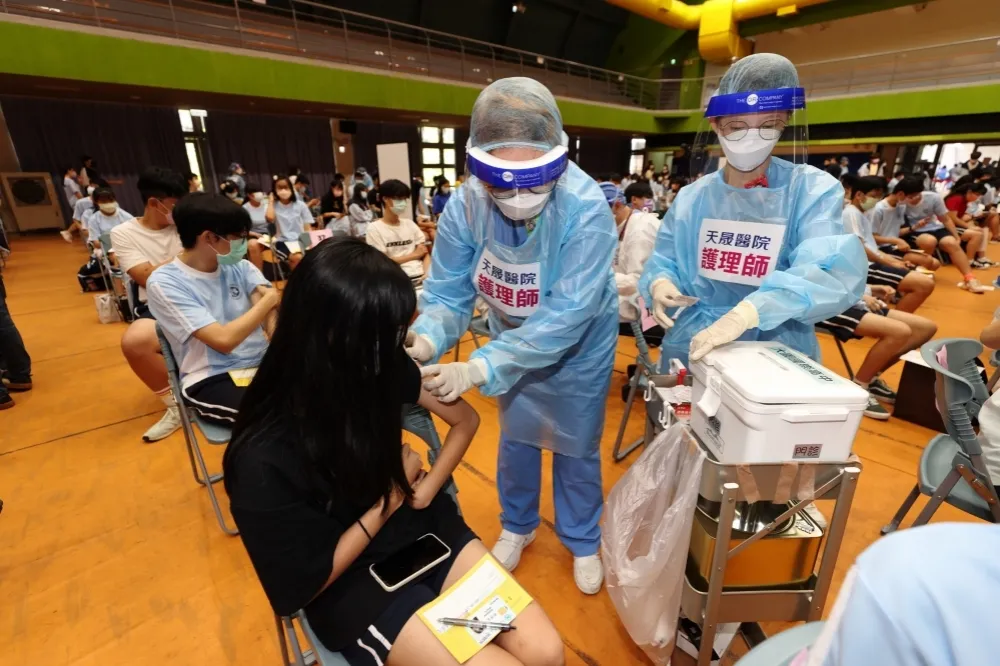 疫苗6成覆蓋率不夠　陳時中：需要再高才能降1級