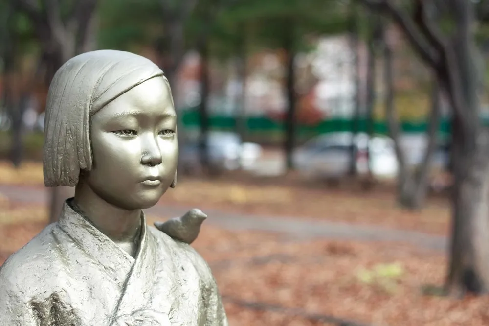 承載韓國民族苦難　少女的凝望讓日本永遠不得安寧