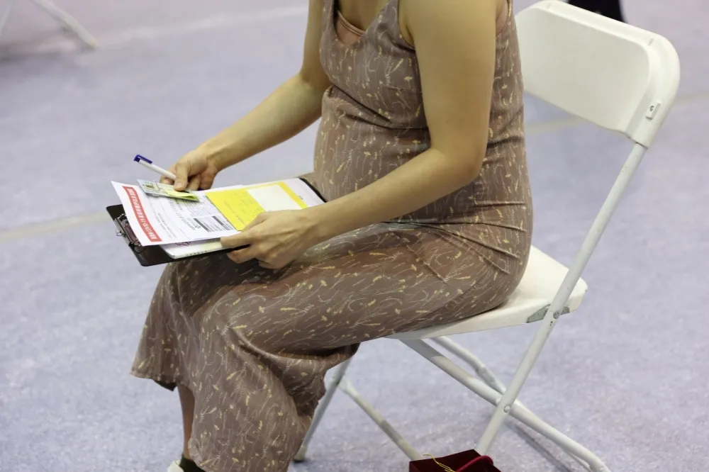 孕婦預約第二劑莫德納卻被通知已「混打高端」　北市衛生局：名冊上傳異常已更正
