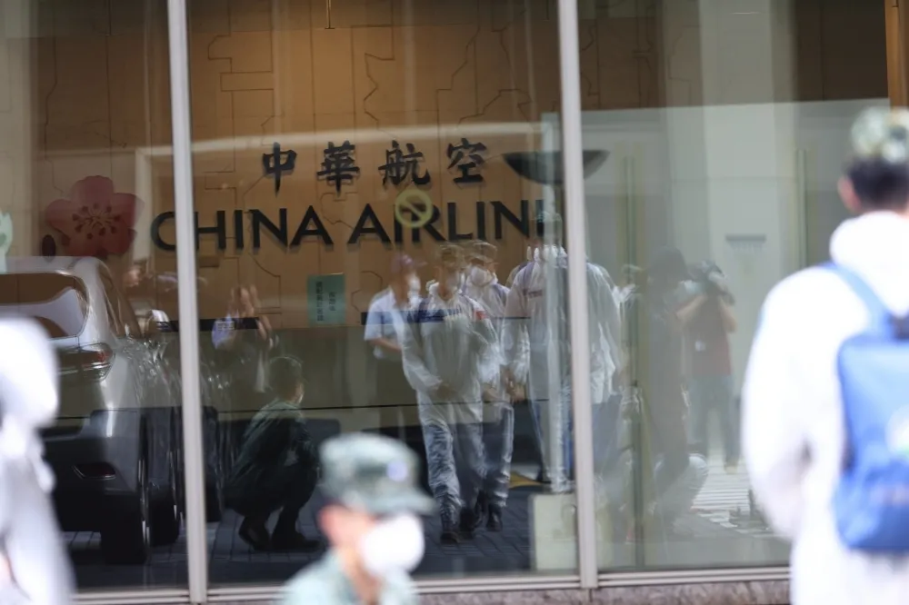 染疫女機師Ct值33→22病毒飆增　疑剛發病「比照Delta處理」