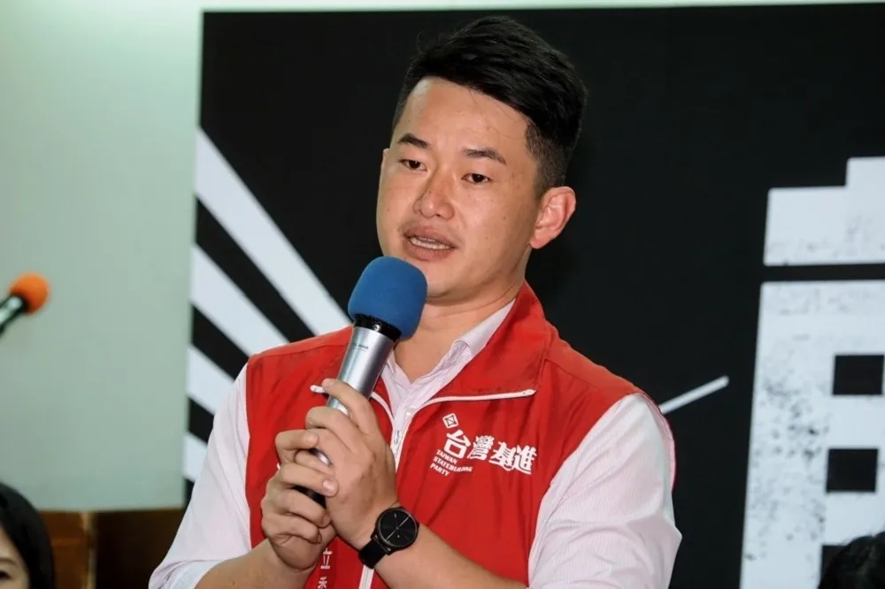 孫大千批陳柏惟「腦中除仇恨偏見一無所有」　罷免最大推手是他自己 