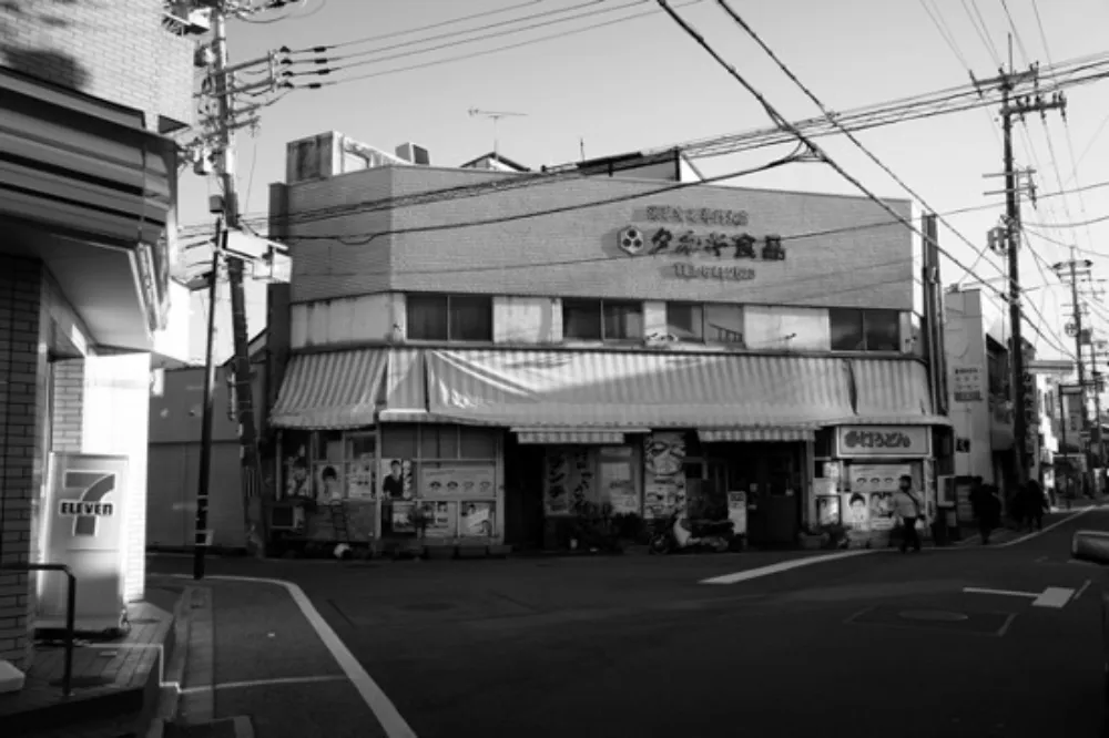 像觀賞戲劇一般觀賞城市，用當地居民的眼光重新感受大阪、京都的魅力吧！