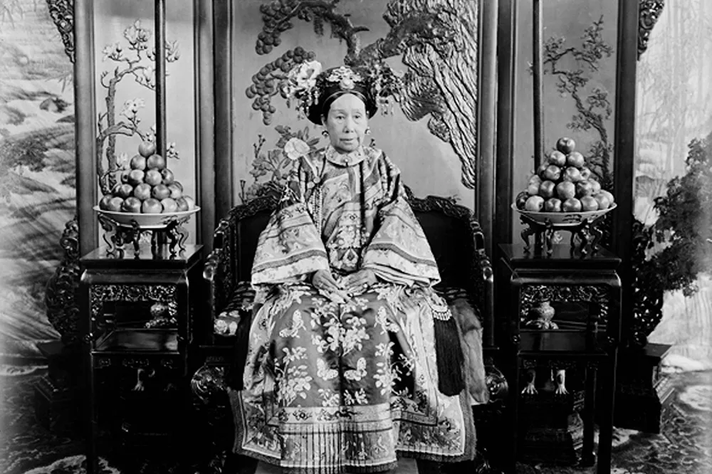 慈禧太后年輕時是不是美女？沒照片就從文字紀錄找答案！