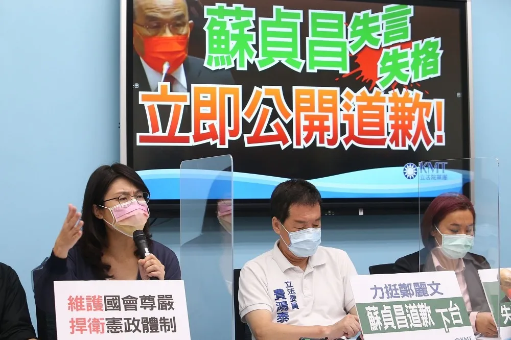 鄭麗文被蘇貞昌痛罵「袂見笑」　柯文哲要她學高虹安「理性問政」
