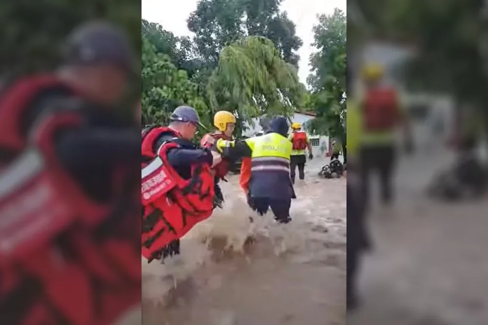 【有片】颱風外圍環流雨彈狂炸　花蓮災情頻傳「公路被掏空慘成瀑布」