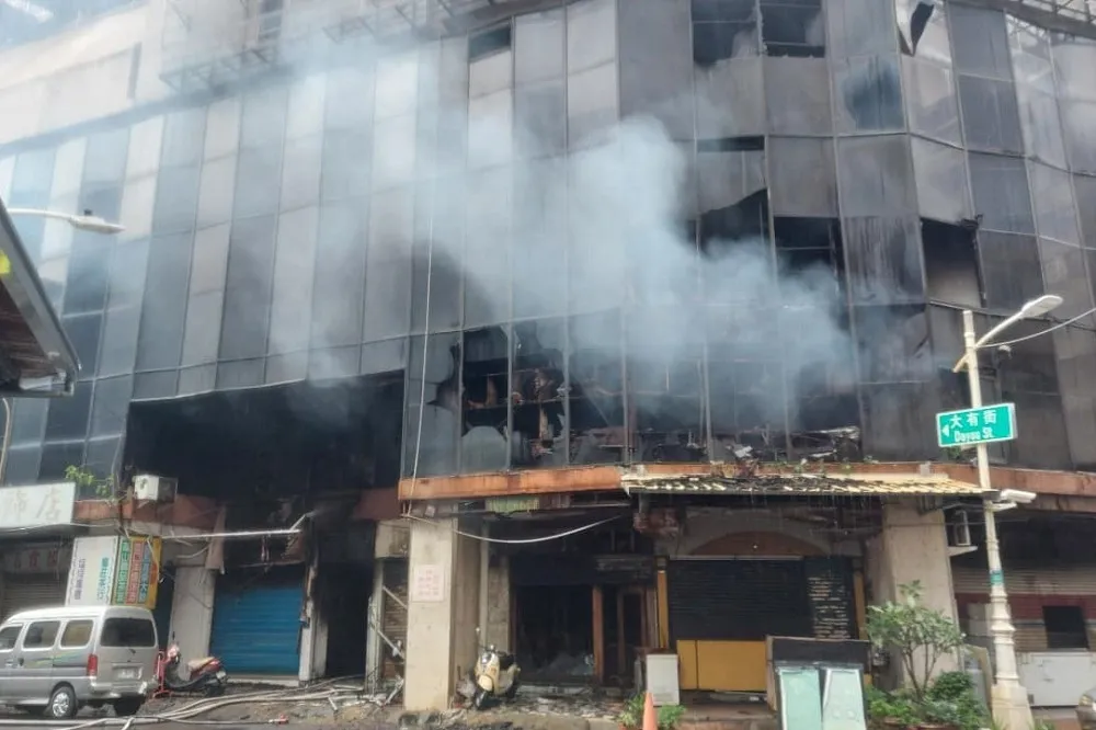 【火噬城中城】死者集中7到9樓　建物住戶「雙老」、睡夢難逃5大致命點曝光