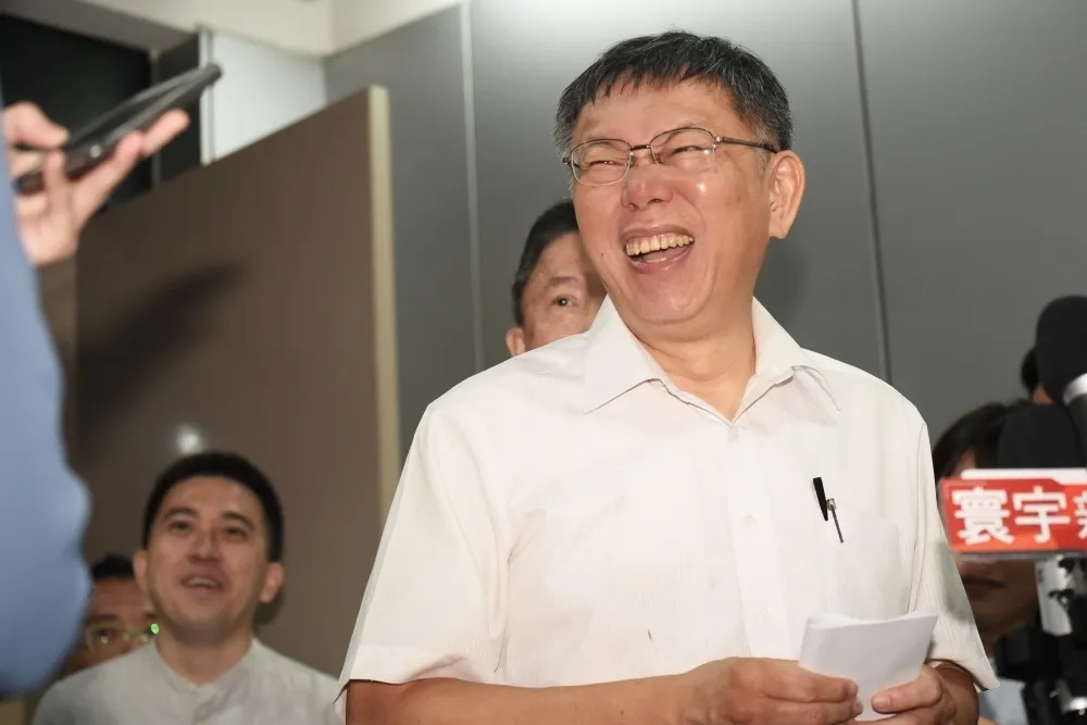 陳其邁該為城中城46死下台？　柯文哲大酸：昨天call in節目沒討論啊