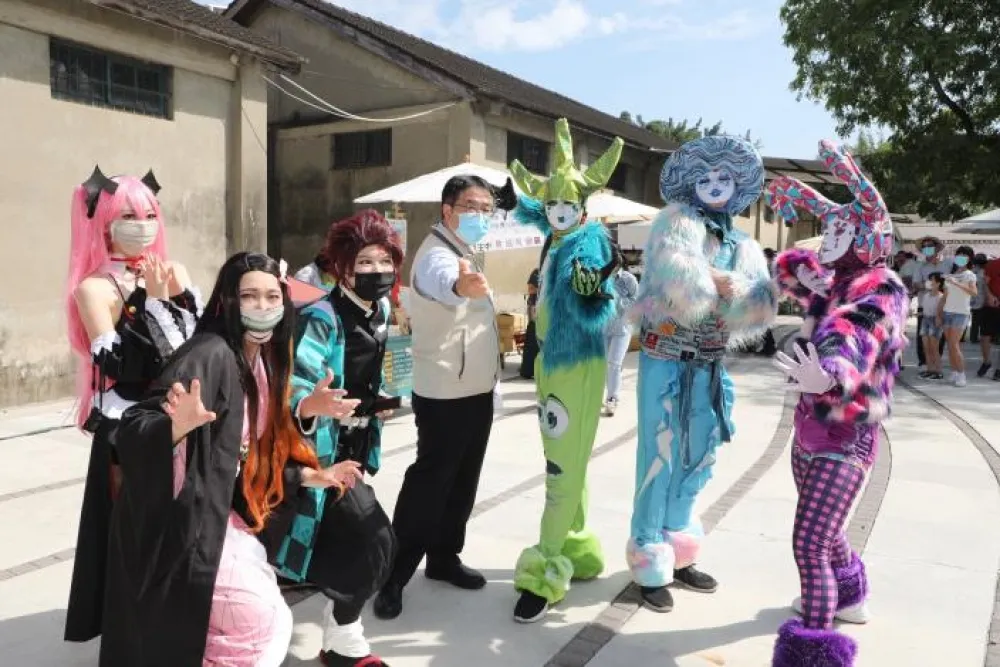 黃偉哲邀您2021新營甜蜜節熱鬧逛市集、看表演歡度甜蜜週末