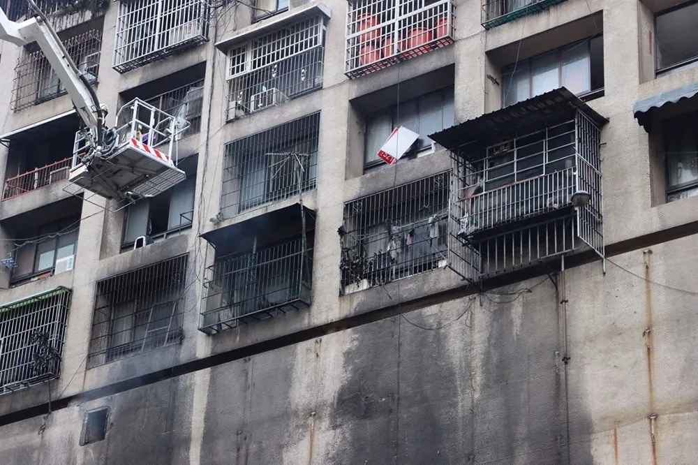 城中城大樓7至11樓在70年取得使用執照後　即有195戶設籍居住非現在改建