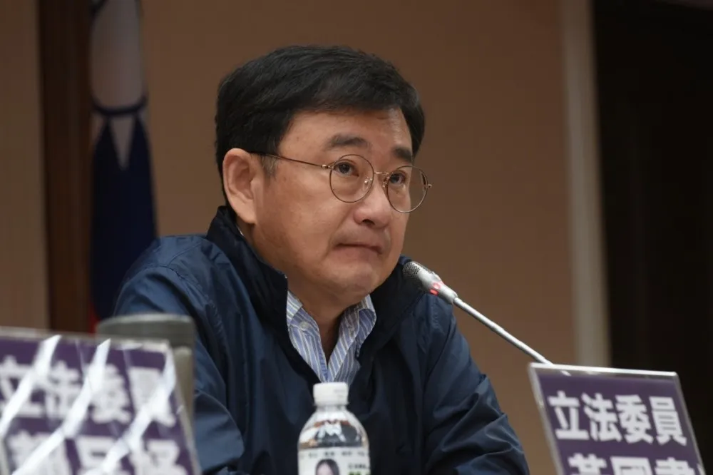 吾爾開希專欄：你可以原諒黃國書嗎
