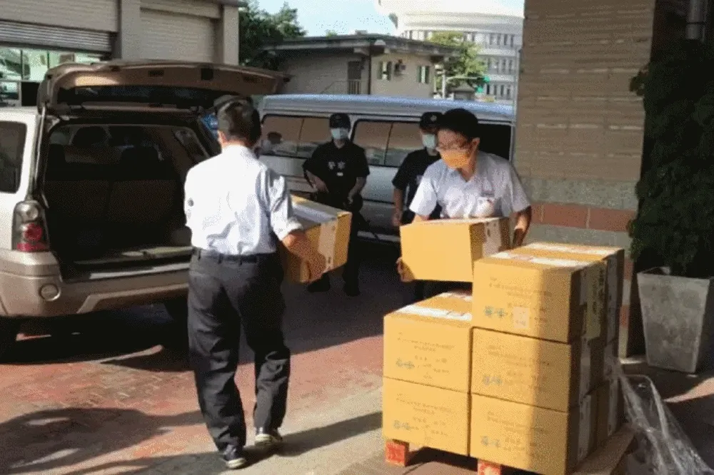 【刪Q倒數2天】陳柏惟罷免案緊繃！　警方全程戒護選票運送5選區