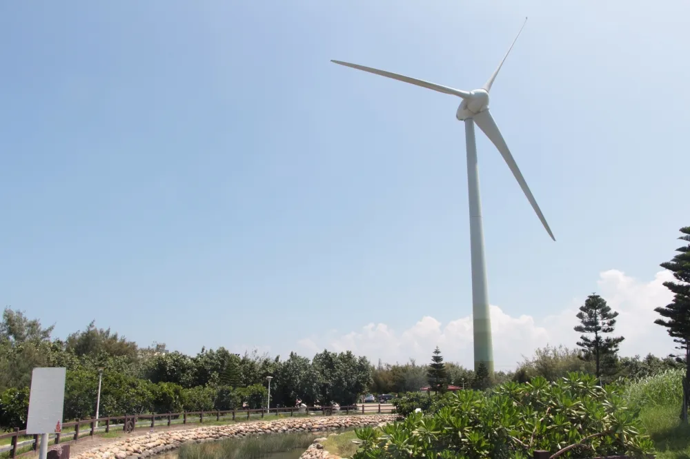 《望春風系列一》我家門前有風機