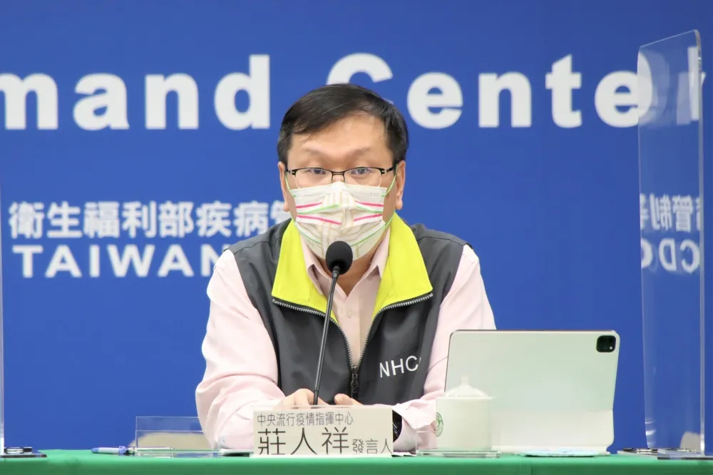 怕.jpg！翁打莫德納全身冒紅疹膿皰畫面流出　莊人祥曝最新狀況