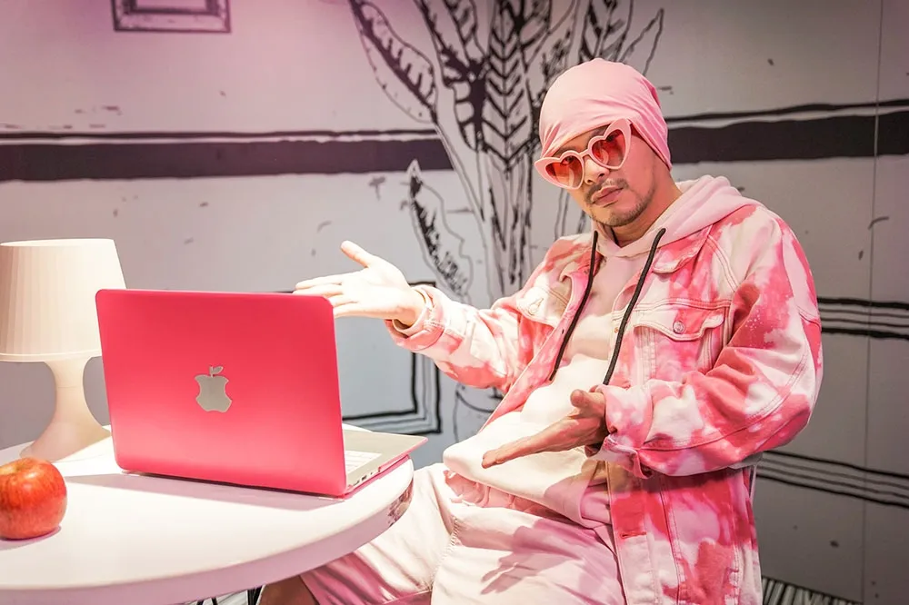 黃明志〈玻璃心〉「辱華」遭香港音樂平台下架　網友湧向Apple Music成熱門榜第一名