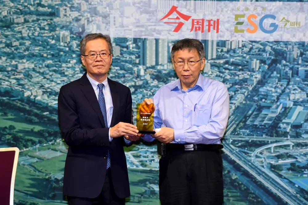 首長信任度與防疫表現北市六都墊底　柯文哲：台灣是驚奇之島啊！