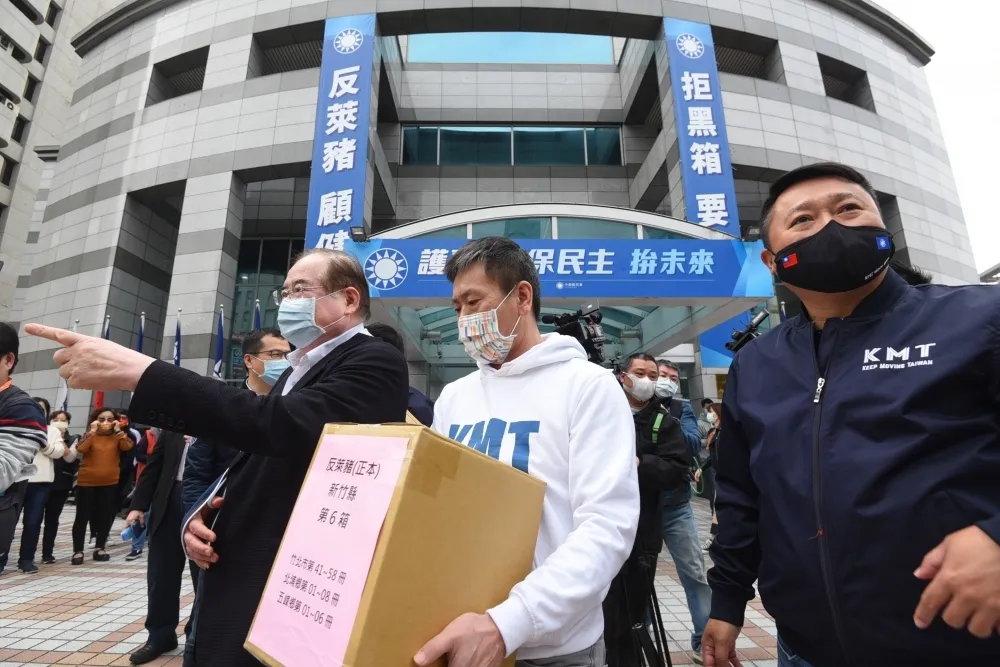 【藍綠公投空戰】「公投大家挺，台灣謝謝你」　朱立倫呼喚全民站出來