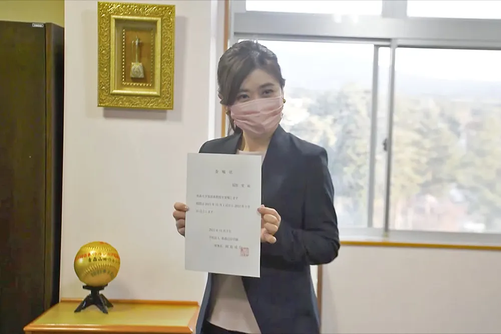 【鬧不倫卻執教鞭】福原愛「報答恩情」搖身大學客座副教授　日網友轟：教學生外遇嗎？