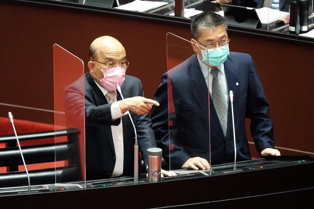 拿菜刀比公投　蘇貞昌：菜刀可以切菜，拿來傷人、殺人就不對