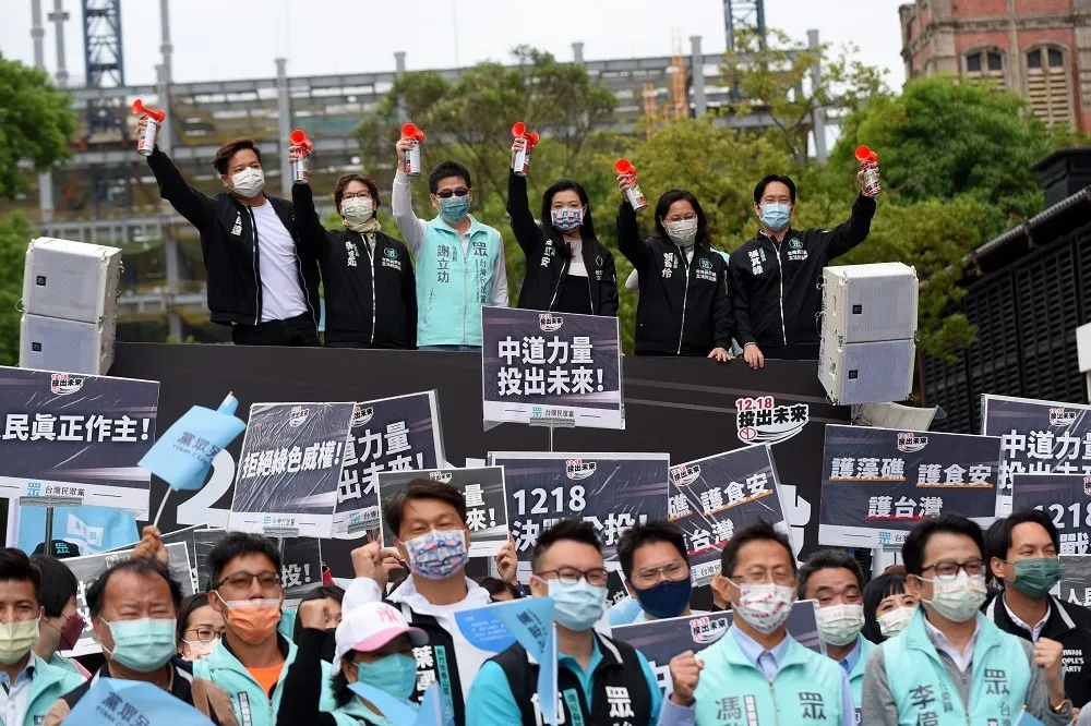反制執政黨「黑白講」　民眾黨啟動民主戰車下鄉宣講「兩好兩壞」　 