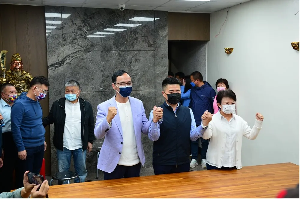 【中二選區立委補選】宣布參戰！　顏寬恒：我們出門不用穿防彈背心，鄉親要安居樂業