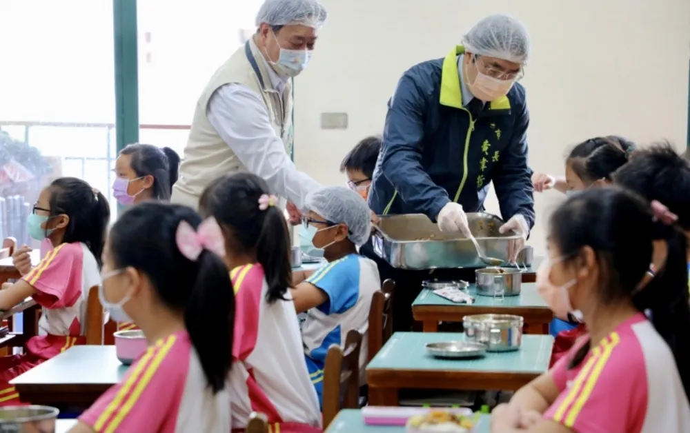 黃偉哲全力保障市民健康     南市推動食安五環政策績效六都第一