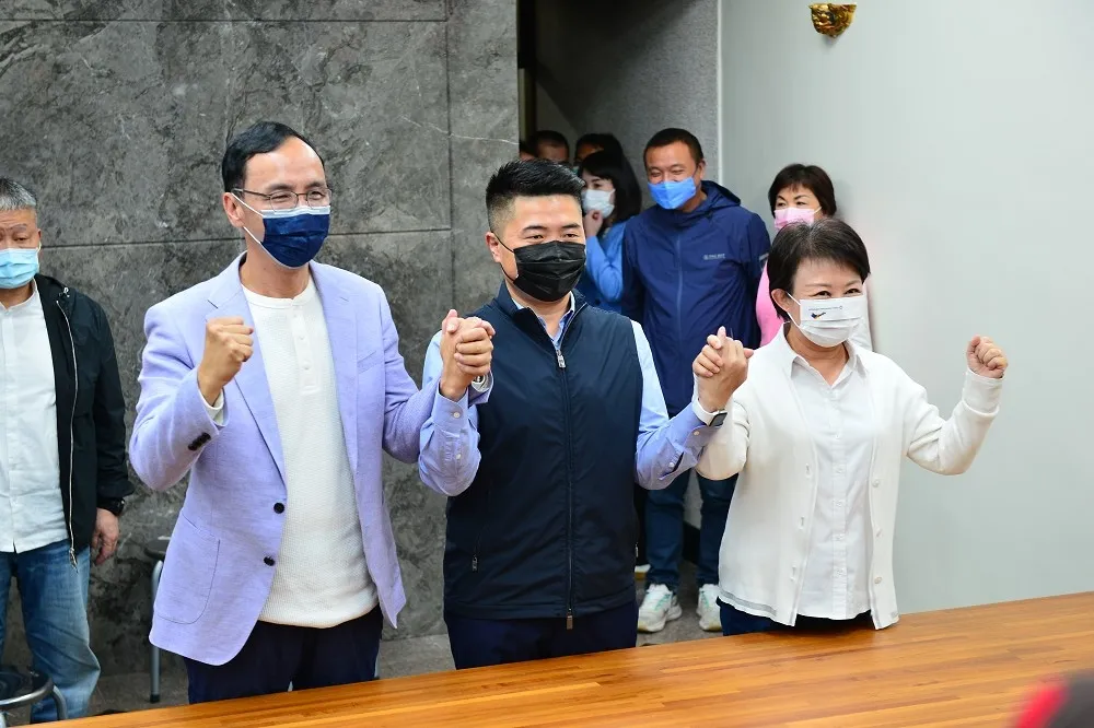 台中立委補選對決就位！　國民黨火速通過徵召顏寬恒參選