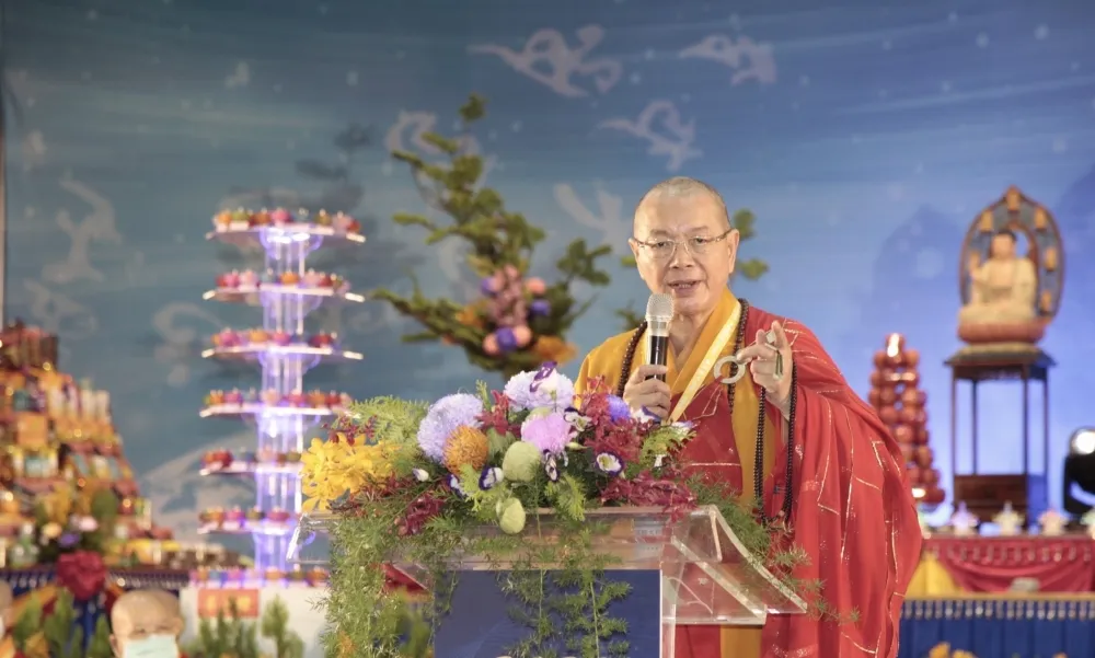 全球佛教三傳 舉辦八關齋戒雲端盛會  台灣中佛會發起 祈天下無災 疫情早日消弭
