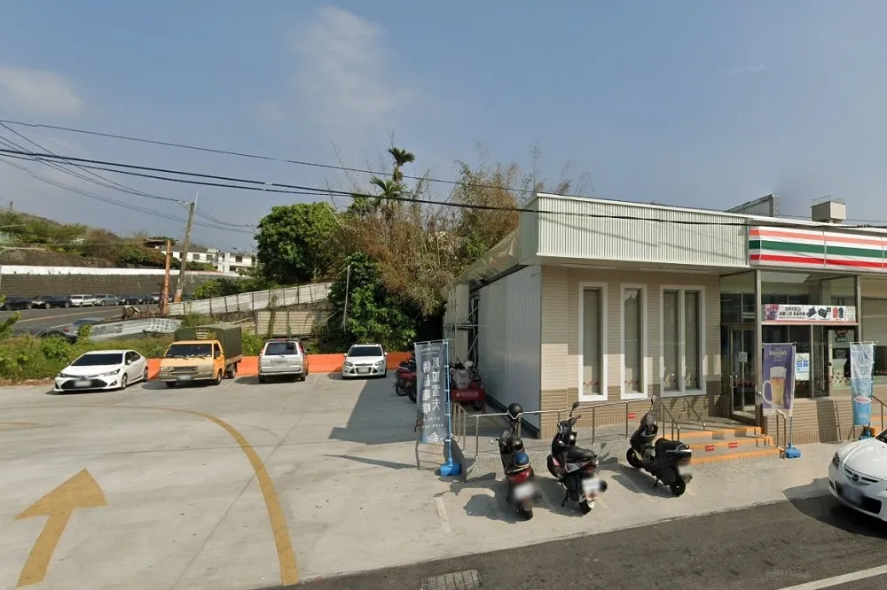 小7停車場車主鬧失蹤　店長瓊瑤上身PO尋人文獲讚「被耽誤的文青」