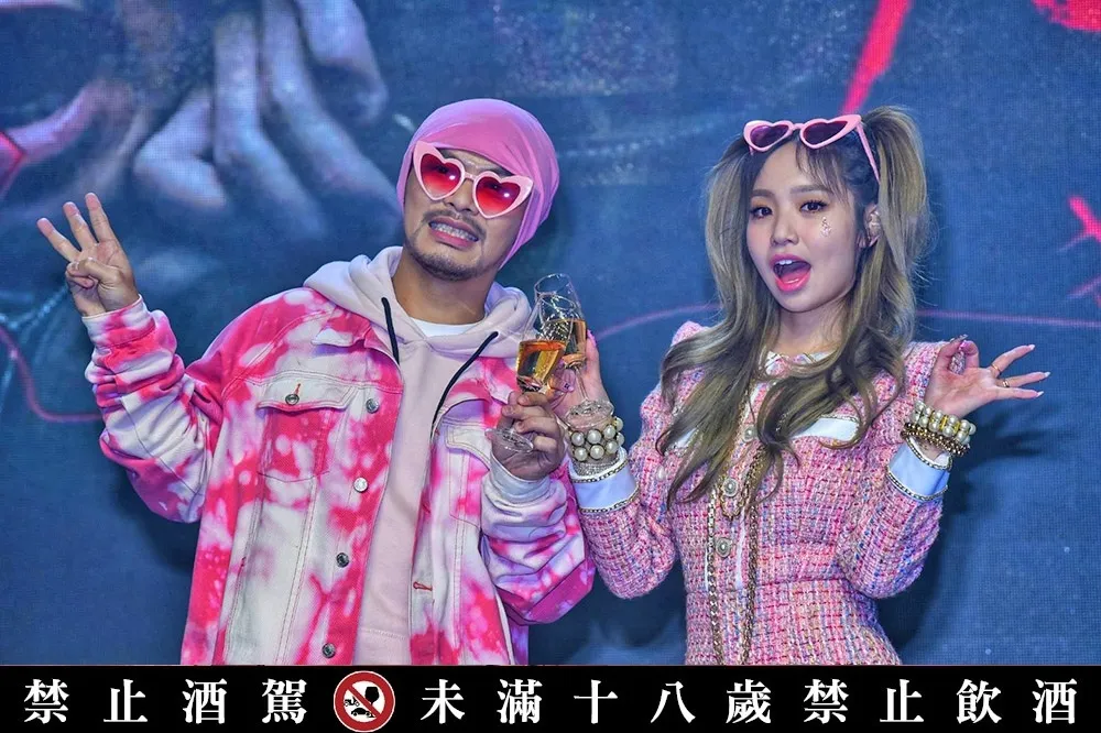 〈玻璃心〉點閱破3千萬　黃明志不在意微博被封：清明節還要去海南島祭祖